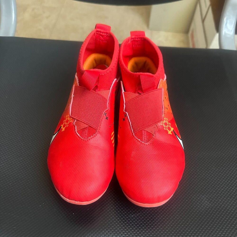Nike Air Zoom Mercurial Outdoor Soccer Cleats Size 2Y